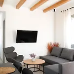 Apartment Pyrra